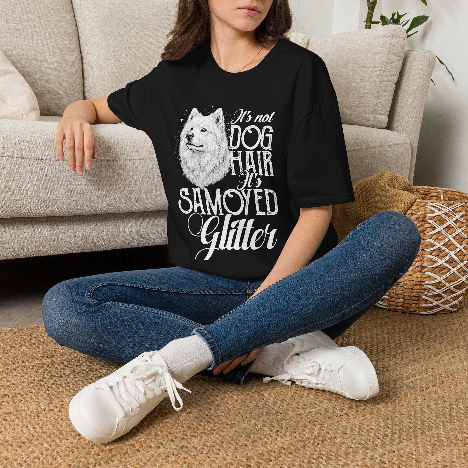 It's Not Dog Hair, It's Samoyed Glitter Tee — black